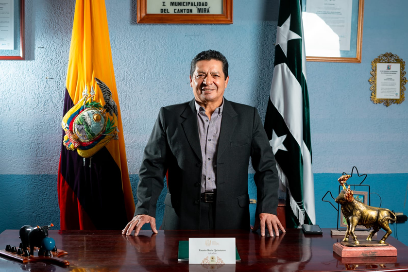 Johnny Garrido - Alcalde del cantón Mira